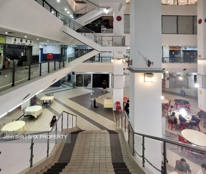 Upper Serangoon Shopping Centre (D19), Retail #394576121